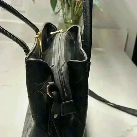 NWOT Crossi Black Vegan Leather Tote Shoulder Bag - Picture 12 of 12